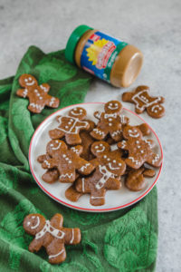 5 u 5 comfortCrunchy Vegan Gingerbread Cookies - Nut Free and Healthy Holiday Recipe