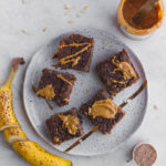 Chocolate, Peanut Butter & Banana Baked Oatmeal - High Protein Vegan Breakfast Recipe #vegan #mealprep #oatmeal #plantbased #glutenfree