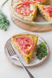 vegan quiche with tomatoes and dill