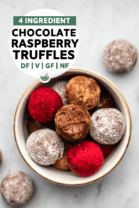 These rich and creamy Chocolate Raspberry Truffles are made from only 4 simple ingredients and are naturally dairy-free! Perfect for date night...or any night! #truffle #chocolateraspberry #vegantruffle #plantbased | frommybowl.com