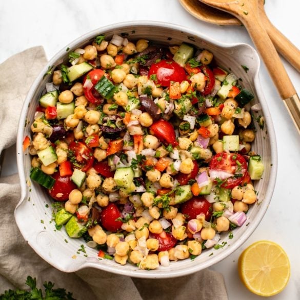 Mediterranean Chickpea Salad (10 Ingredients!) - From My Bowl