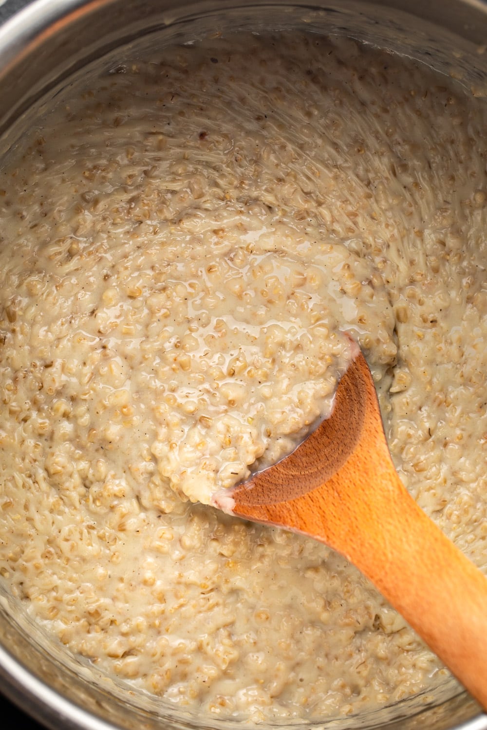 a zoomed in image of the texture of steel cut oats