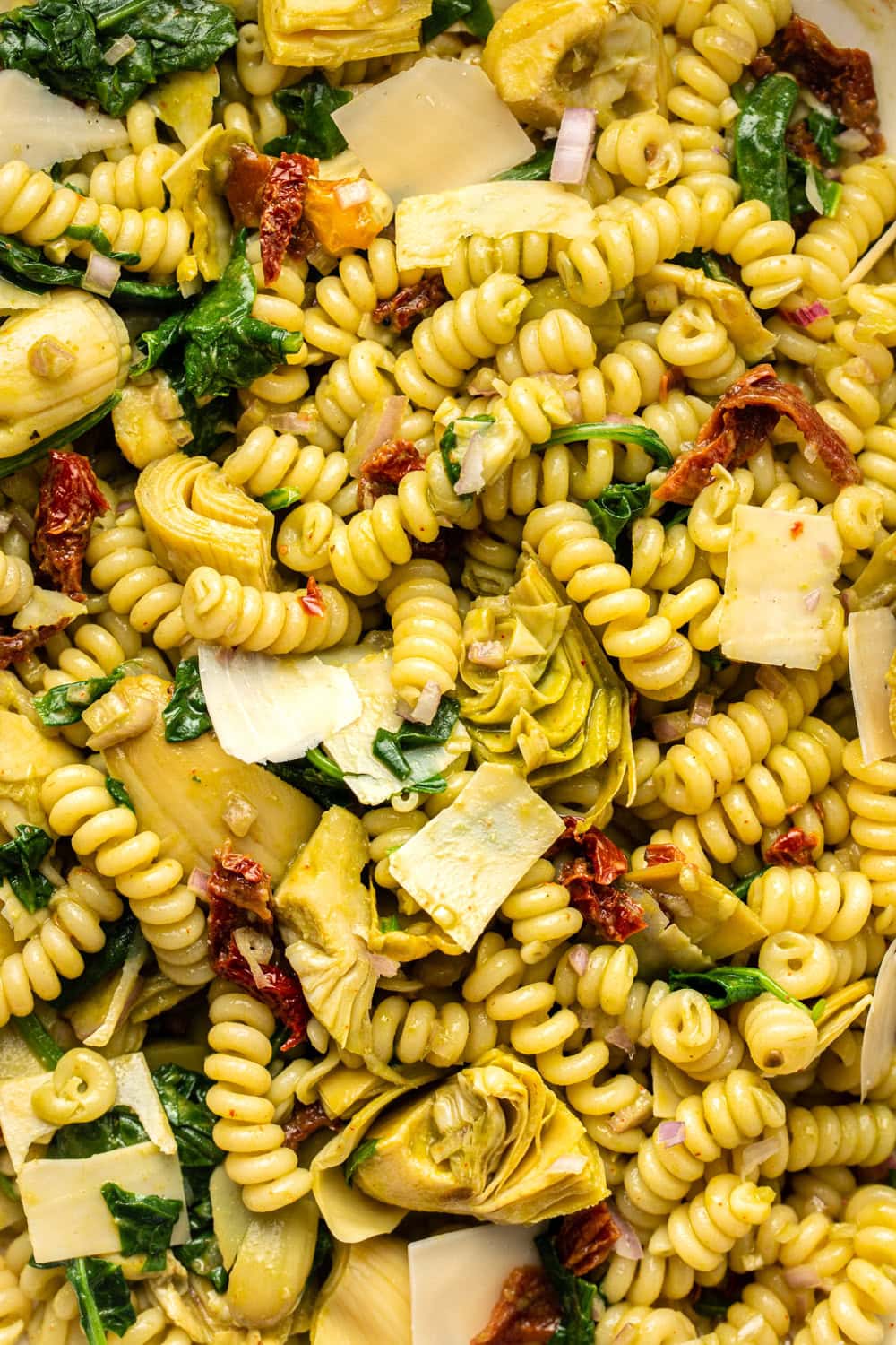 a zoomed in image of the pasta salad to showcase its texture